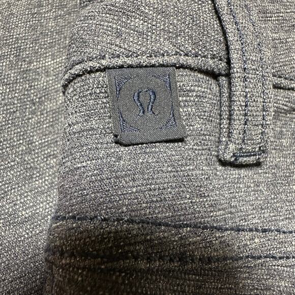 Lululemon ABC Pant Slim Tech Canvas Heathered Deep Navy Men's Size 28 x 29 EUC - Picture 6 of 10